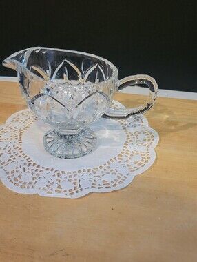 VINTAGE LED CRYSTAL GRAVY/ SYRUP BOAT 4" HeavyHolds approximately 12 oz.